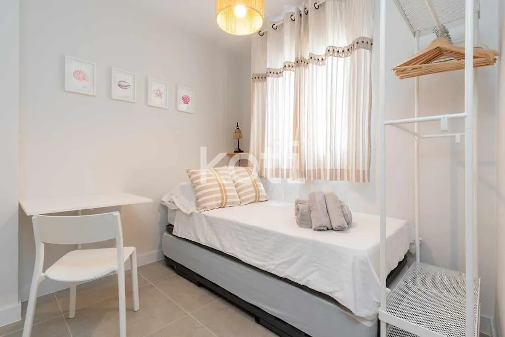 Koti Rentals - Atico Palangreros Fuengirola 0*,